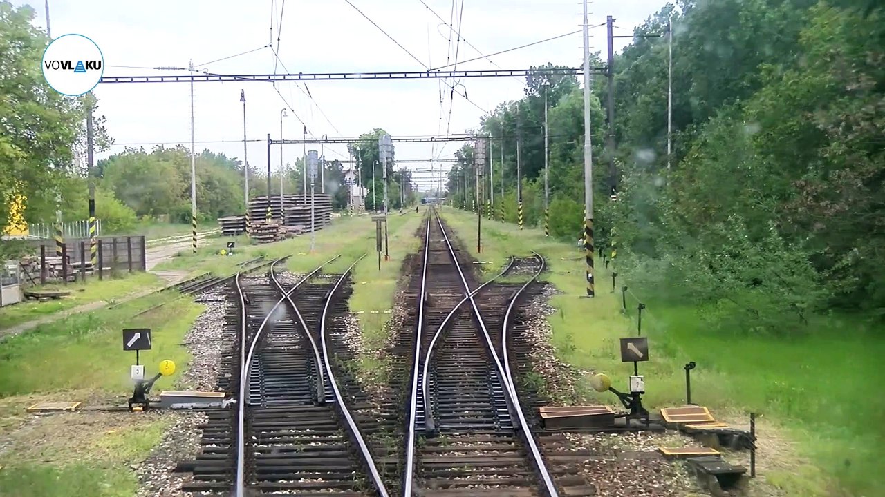 UNIKÁTNY VLAKOVÝ VIDEOPROJEKT: Z Komárna do Nových Zámkov