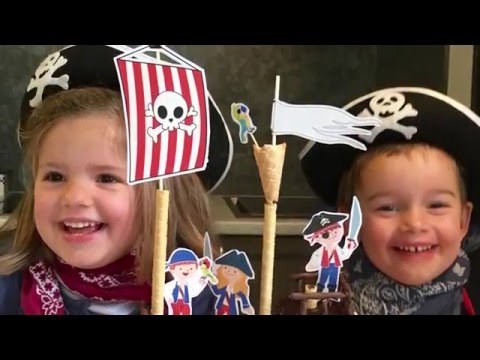 Gâteau d'anniversaire Bateau de pirates - Les P'tites Recettes