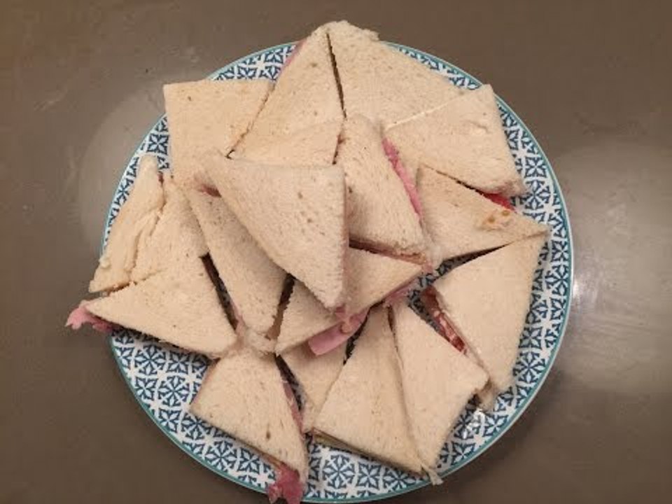 Recette mini sandwiches d'anniversaire - L'atelier de Juliette