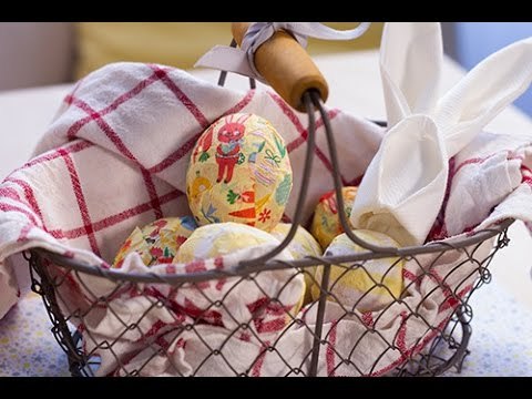 Bricolage de Pâques DIY : décorer des œufs de Pâques.