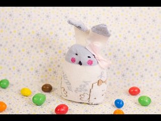 Bricolage de Pâques DIY  : Lapin en chaussette