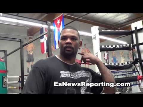 Cuban Boxing Star Mike Perez on his pet fox - EsNews Boxing