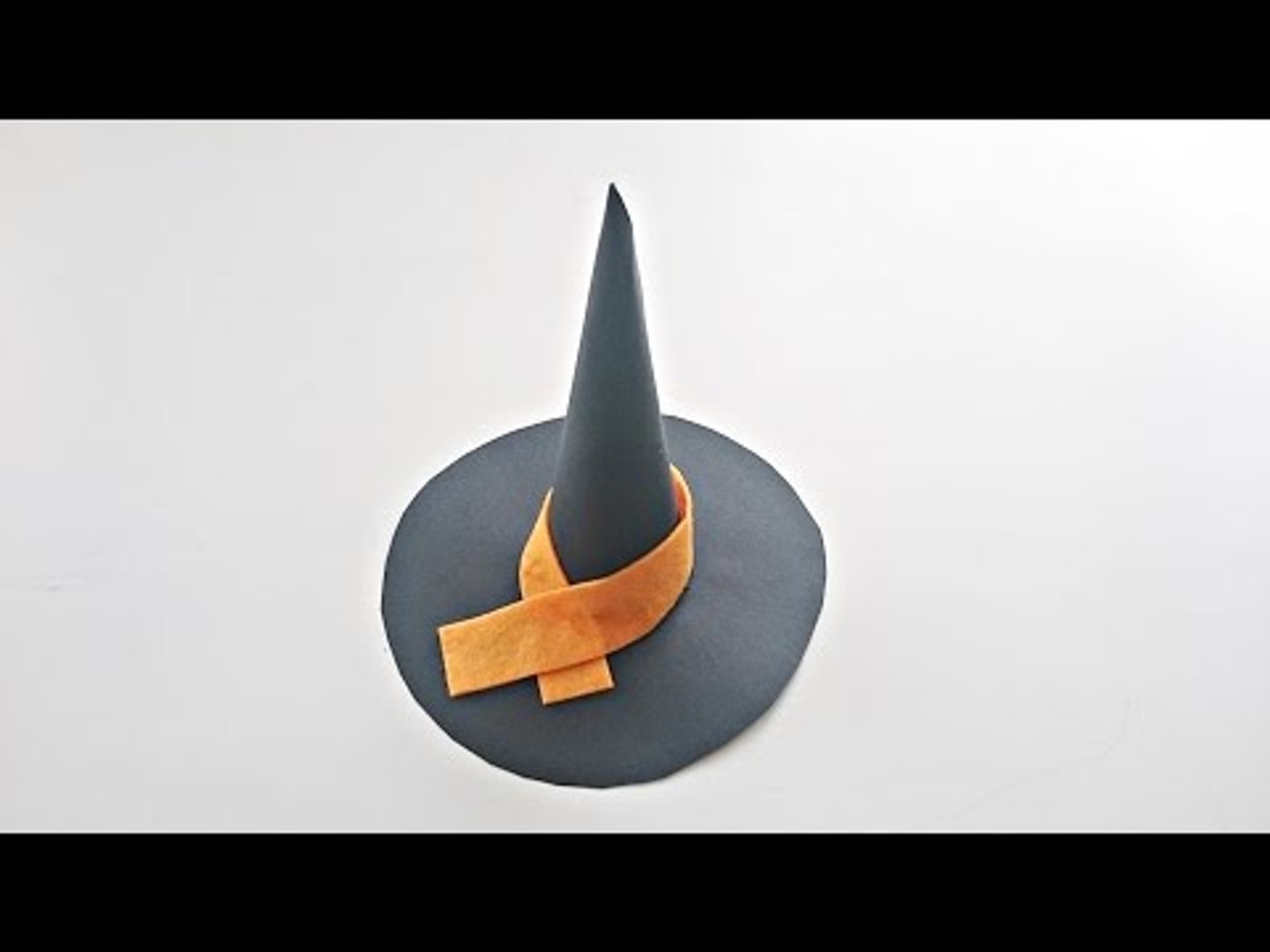 Bricolage Halloween : Comment faire un petit chapeau de sorcière ? - Vidéo  Dailymotion