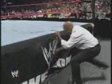 raw 15/10/2007 Hornswoggle blows up Jonathan Coachman