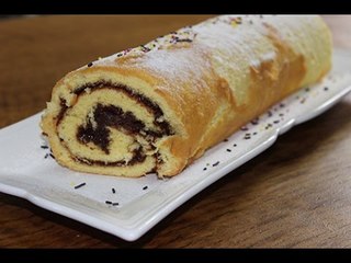 Roulé à la pâte au Nutella maison (recette pâte à tartiner facile chocolat-noisette)