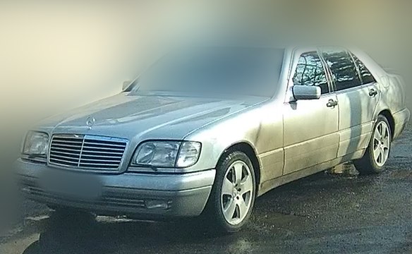 1998 MERCEDES-BENZ S600 W12.
