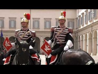 Download Video: Roma - Papa Francesco al Quirinale, ricevuto dal Presidente Mattarella (10.06.17)