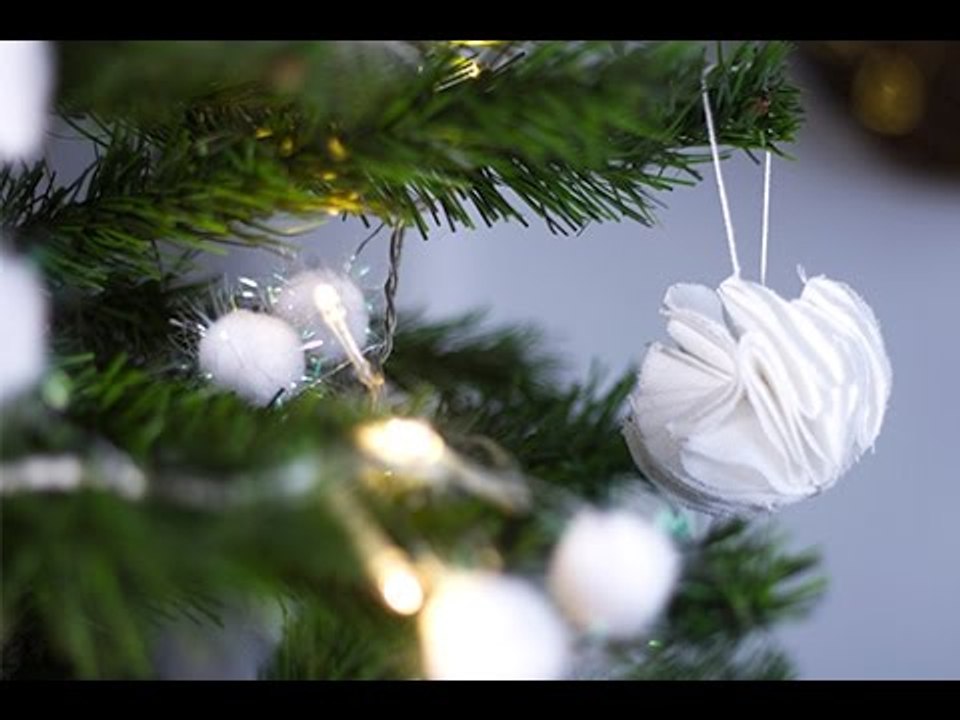 DIY Noël : Boule pompon