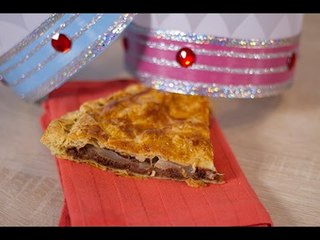 Galette des rois à la frangipane, poires et chocolat