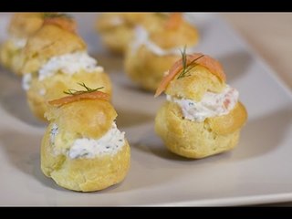 Petits choux apéritifs  crème de saumon fumé et d'aneth