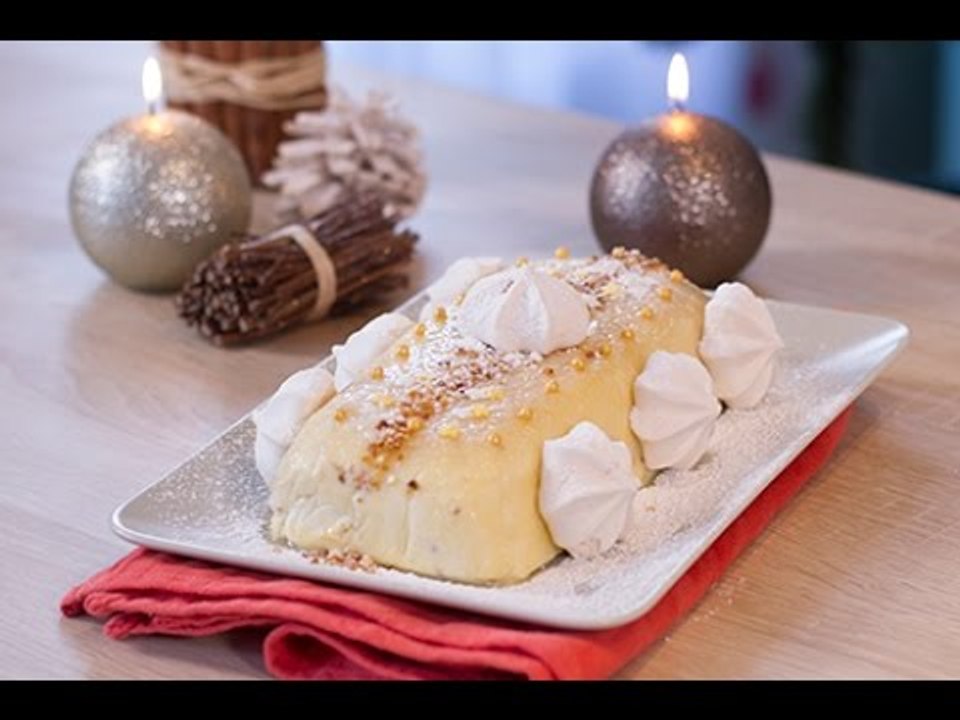Bûche de Noël glacée pralinée