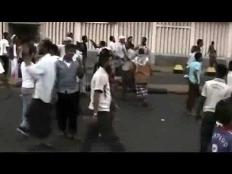 هتافات شباب عدن