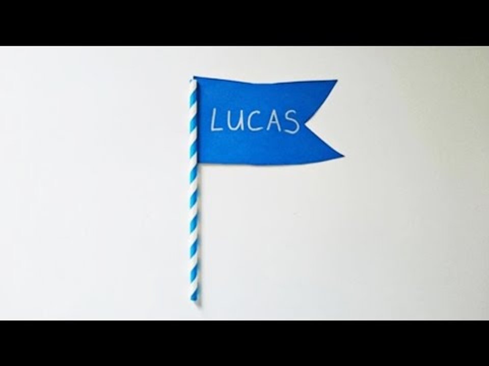 Bricolage anniversaire. Carte d'invitation pour...