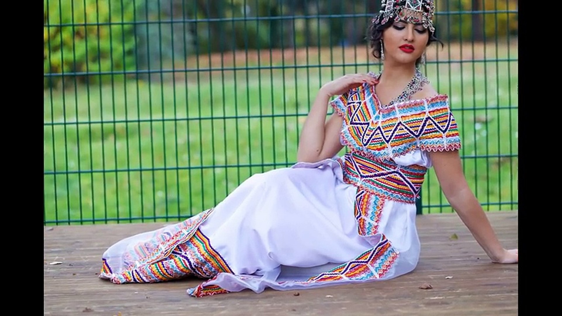 ❤robe kabyle moderne❤روعة❤ Algerian - Vidéo Dailymotion