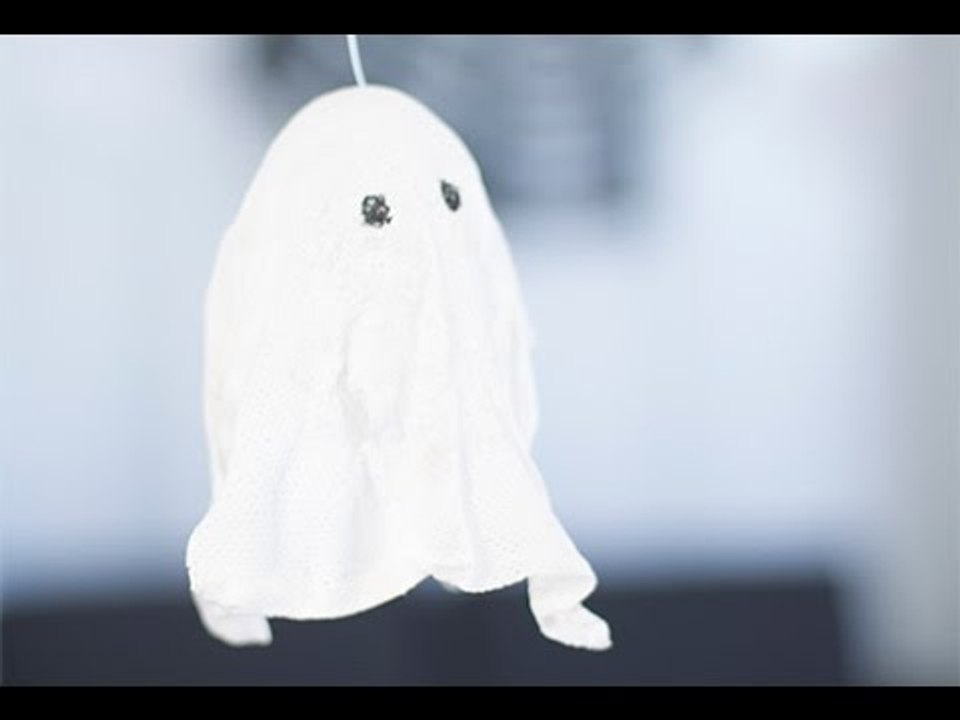 Déco Halloween : Fantômes en suspension
