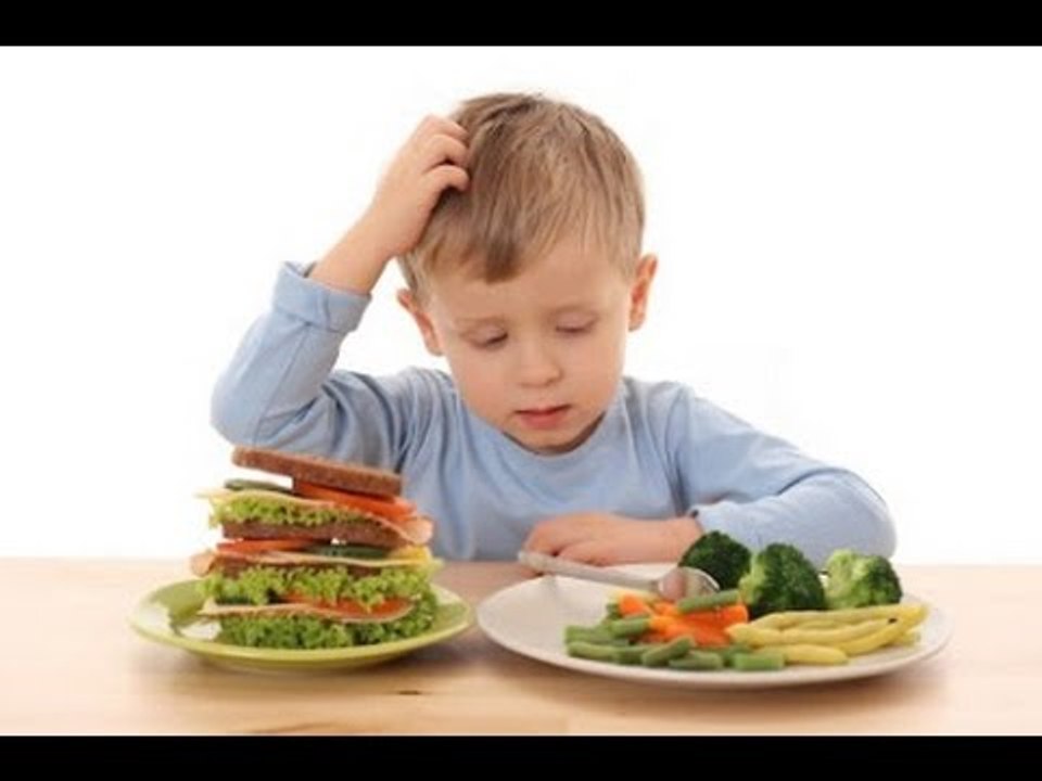 ¿Cómo alimentar a los niños que no comen bien?