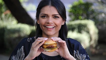 Your Taste Buds Will Thank You For This Bacon Stuffed Burger