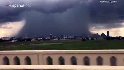 Vea la impresionante tromba de agua que cayó este fin de semana en Dallas