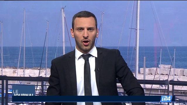 Football: un hommage aux victimes des attentats de Manchester et de Londres lors du match France - Angleterre