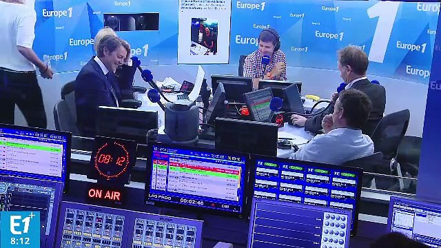 TEASER - Nicolas Sarkozy à deux doigts de revenir en politique !