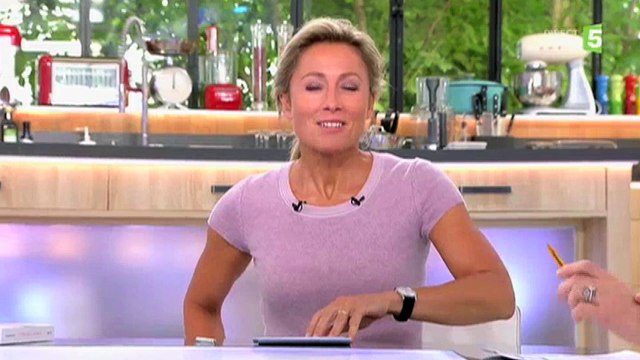 C à vous : Anne-Sophie Lapix donne les clés du loft à Anne-Elisabeth Lemoine