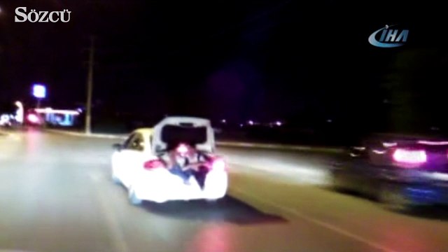 Denizli'de trafikte pes dedirten görüntü