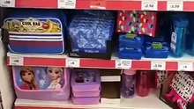 Pai perde a lancheira do filho