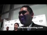 pinoy singer is a huge pacquiao fan - EsNews