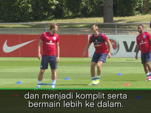 SEPAKBOLA: Internasional: Varane Puji Kemampuan Kane