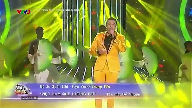 Người Mỹ gốc Việt hát bài Việt Nam Quê Hương Tôi hay không thể tả nổi