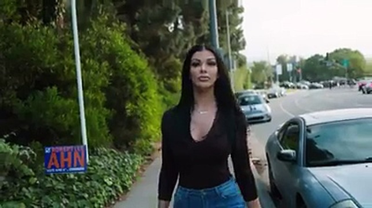 Vines Sneaky Tactics