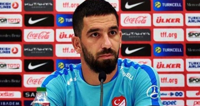 Milli Takımı Bırakan Arda Turan, Kumarda Servet Kaybetti