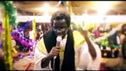 Lou takh mourides yi di danou, Regardez!