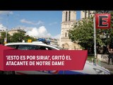 Sujeto intenta agredir a policía en la Catedral de Notre Dame