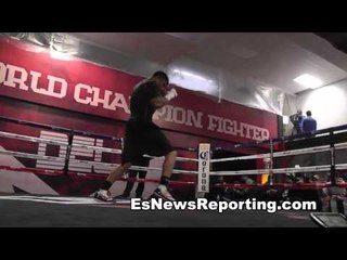 victor ortiz working out ready for fight night - EsNews boxing