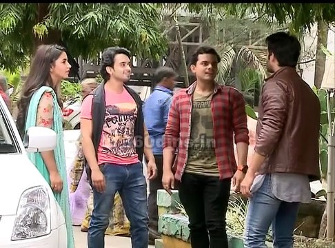 UDAAN | Chakor & Sooraj To Reunite? Vivaan Saves Imli | On Location