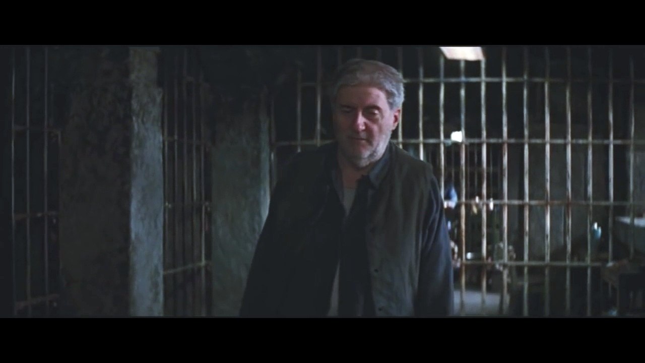 The Dark Knight Rises - Pit scene