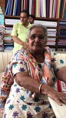 OMG what this senior citizen is singing every one loved it Hindi Urdu