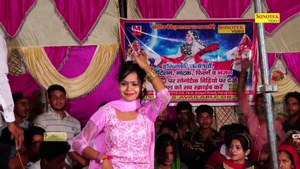 इस डांस से बच्चे दूर रहे क्युकी इस डांस को देखने से लोग हुए अपने आपे से बहार कर दी डांसर से छेड़खानी