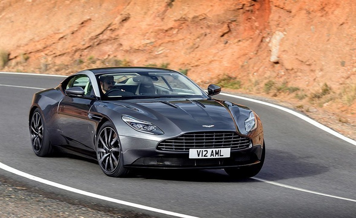 2017 Aston Martin Vanquish S vs Aston Martin DB11 2017