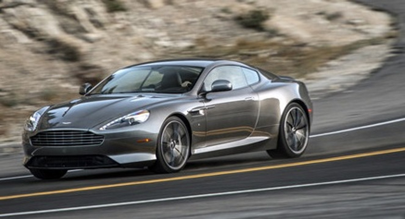 2017 Aston Martin DB9 GT vs Aston Martin DB11 2017