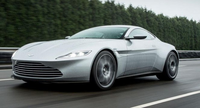 2017 Aston Martin DB10 vs Aston Martin DB11 2017