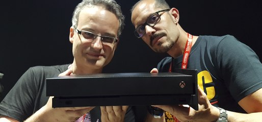 Unboxing Xbox One X E3