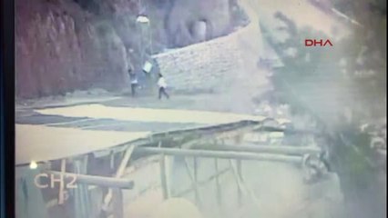 Gümüşhane - Üzerine Kaya Parçası Düşen Genç Hayatını Kaybetti