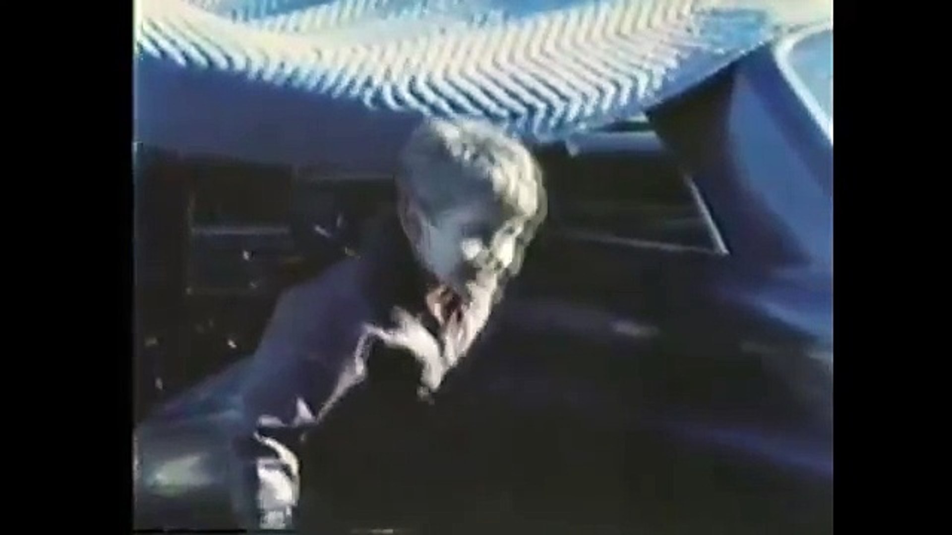 ⁣MICHAEL FRANKS - Life on the Street [music video]