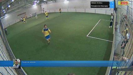 Faute de antoine - Athletic Kiniktou Vs Pompiers de Chauvigny - 13/06/17 21:00 - Ligue 2