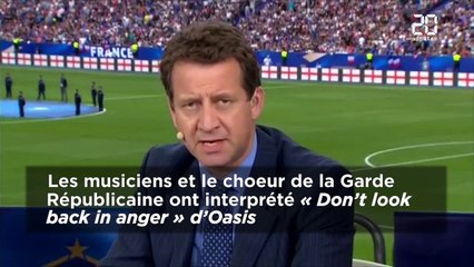 France-Angleterre: Un membre de la Garde républicaine joue Don't Look Back in Anger de Oasis