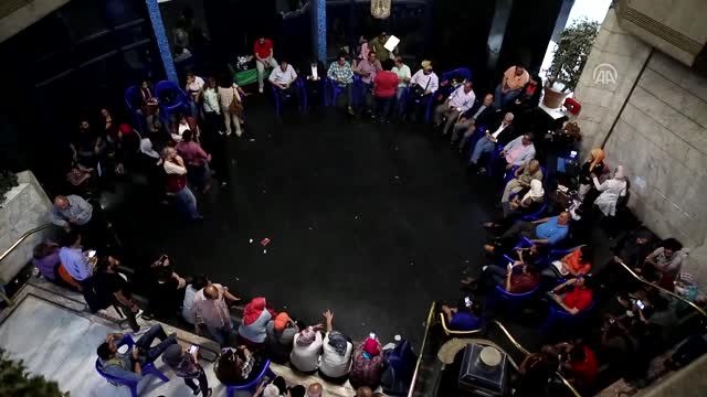 Mısır'da Gazetecilerin Tiran ve Sanafir Protestosuna Polis Müdahalesi