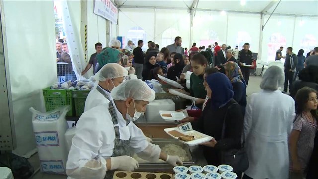 هذا الصباح-بلدية أنقرة تدير خيام إفطار الصائمين