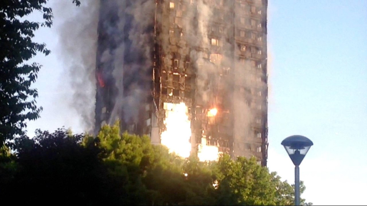Deadly fire engulfs London tower block